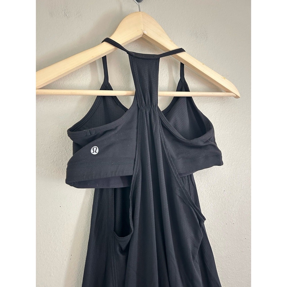 Lululemon No Limit Tank Top Shelf Bra Size 6 Black Stretch Low Hip Length